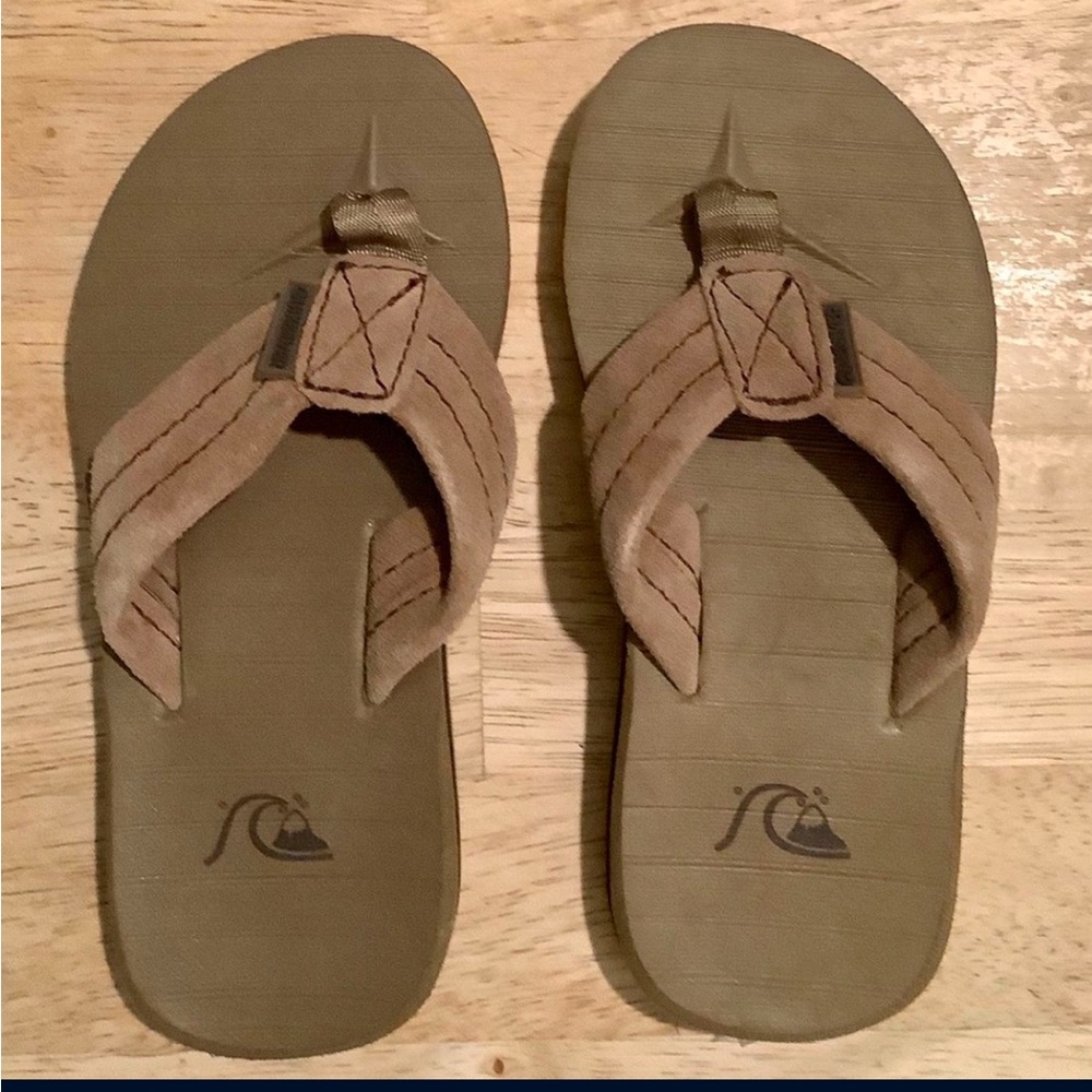 Tan Boys QuickSilver Flip Flop Sandals
